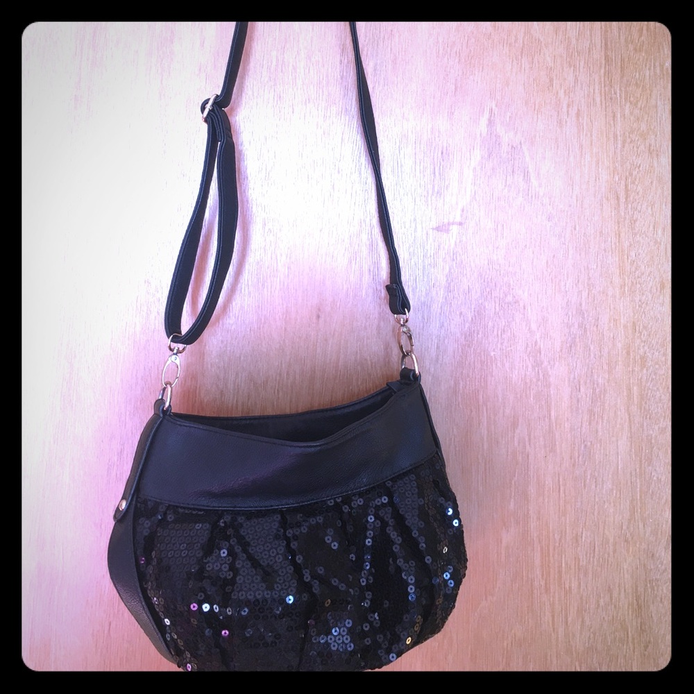 Crossbody bag